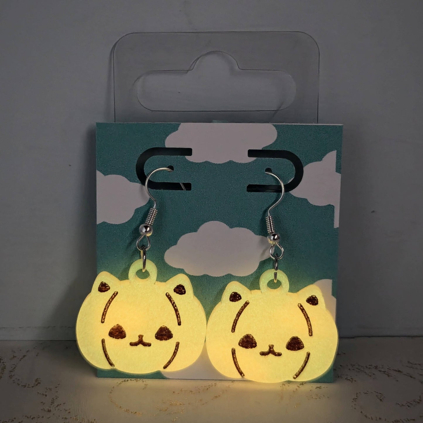 Glow-in-the-dark Pumpkin Cat Earrings