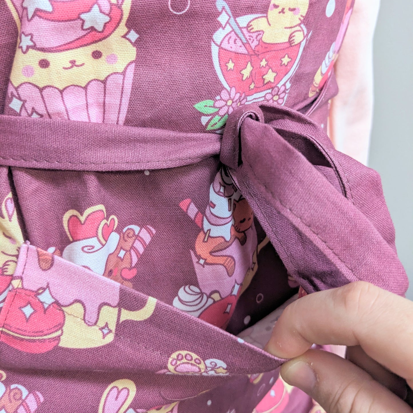 Cafe Apron and Baking Mitts Set